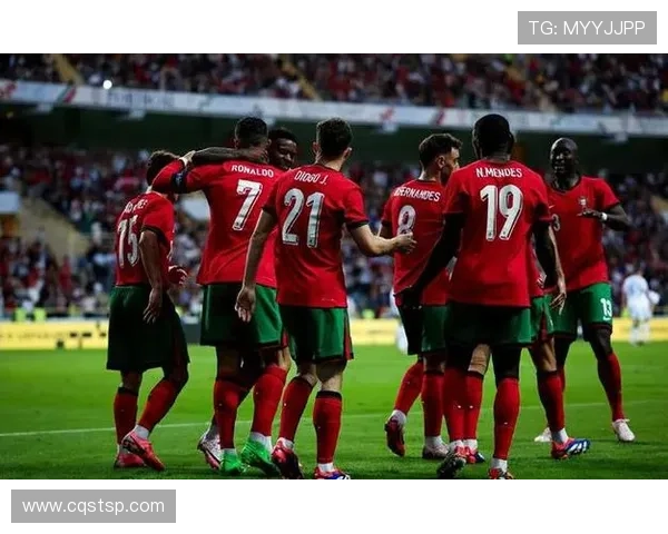 足球世界杯传奇瞬间回顾 每个经典时刻都载入史册的球星荣耀